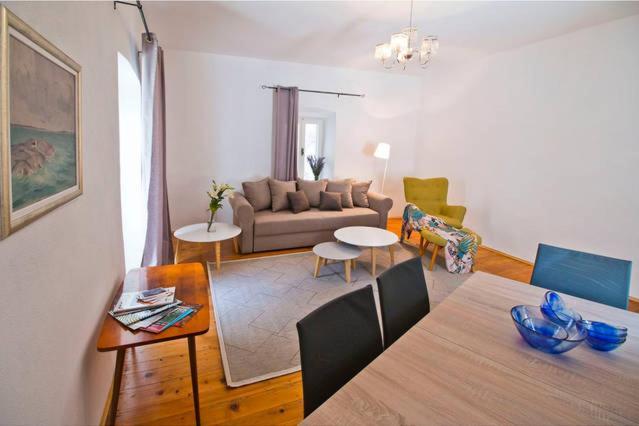 Ferienwohnung Peristil Loft Split Exterior foto
